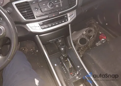 2015 Honda Accord Sport from USA, damaged, VIN 1HGCR2F51FA210838